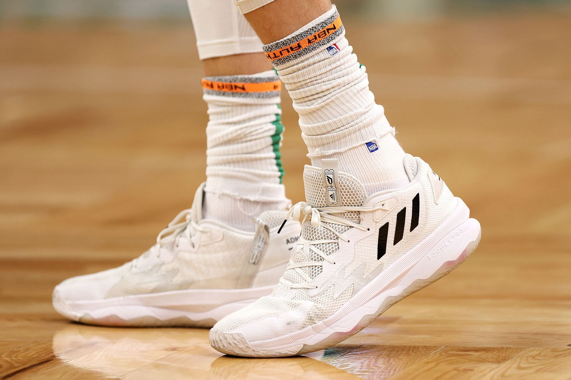 Kristaps Porzingis Shoe